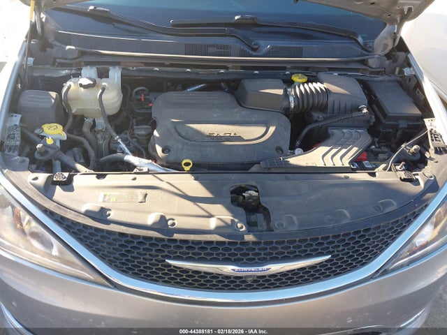 Продаж на аукціоні авто 2020 Chrysler Pacifica Touring L, vin: 2C4RC1BG2LR106085, номер лоту: 44388181