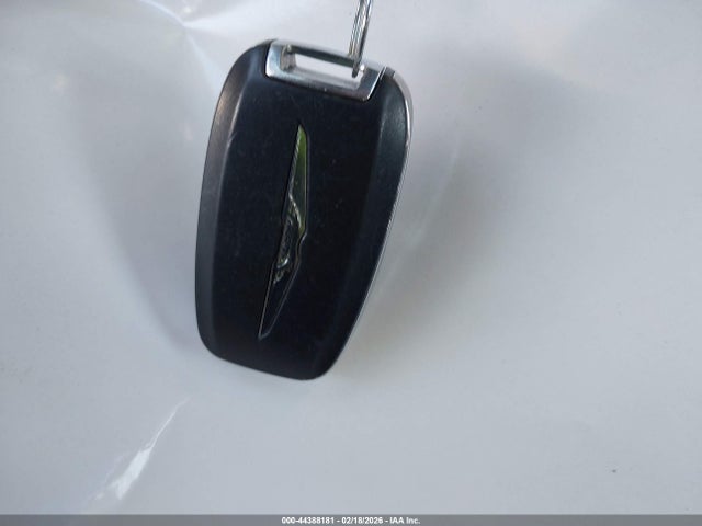 Продаж на аукціоні авто 2020 Chrysler Pacifica Touring L, vin: 2C4RC1BG2LR106085, номер лоту: 44388181