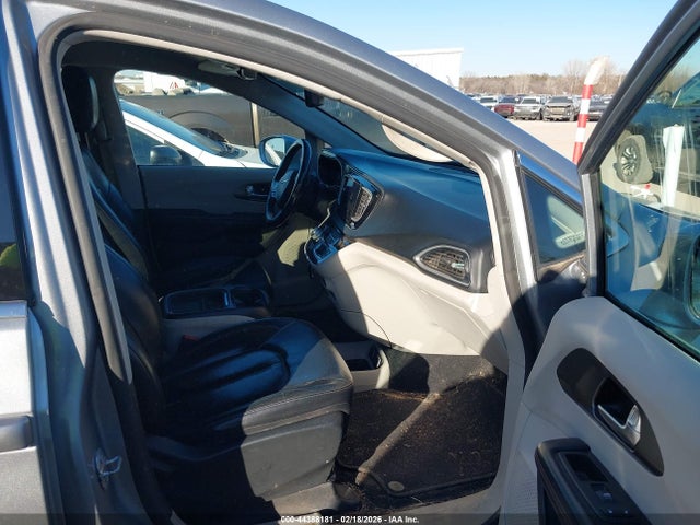 Продаж на аукціоні авто 2020 Chrysler Pacifica Touring L, vin: 2C4RC1BG2LR106085, номер лоту: 44388181
