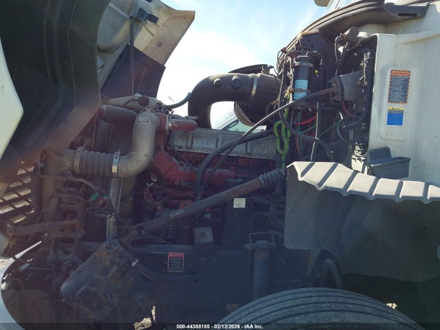 1M1AW07Y5FM047704 Mack 600 Cxu600