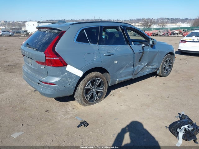 YV4L12RK0N1904696 Volvo Xc60 B5 Momentum