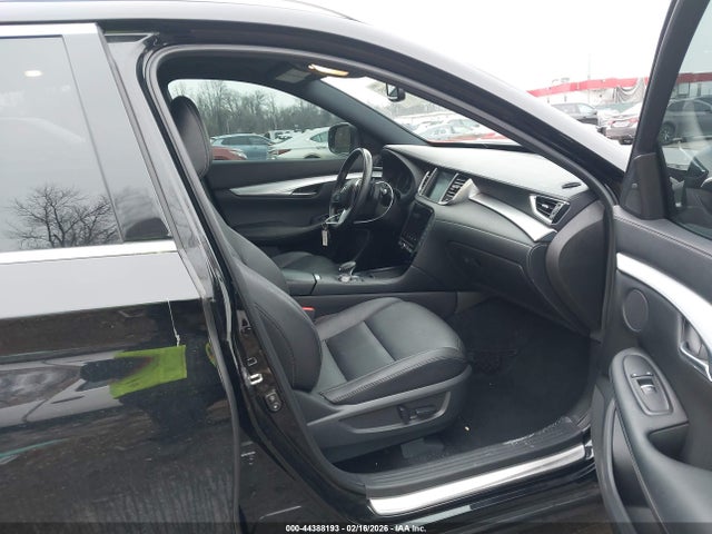 Продаж на аукціоні авто 2020 Infiniti Qx50 Essential Awd, vin: 3PCAJ5M31LF107776, номер лоту: 44388193