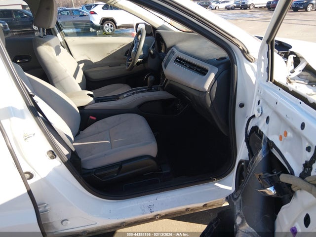 2017 HONDA HR-V 3CZRU6H50HM724191 Photo 4