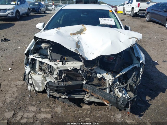 Aukcja sprzedaży 2018 Toyota Corolla Le, vin: 5YFBURHE6JP763343, numer aukcji: 44388212