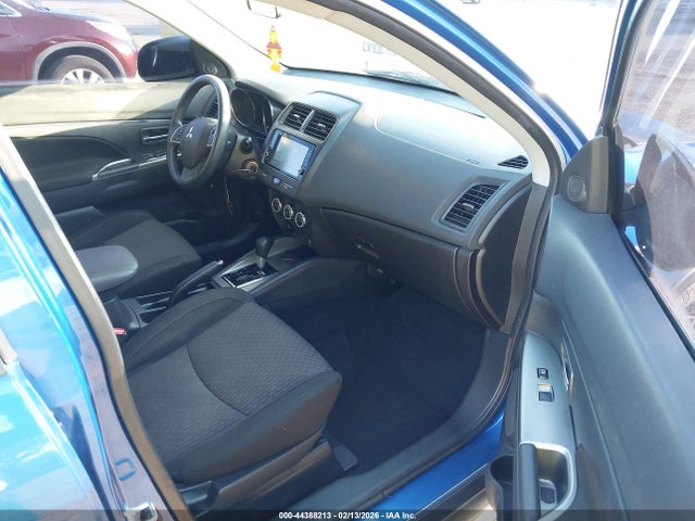 2019 MITSUBISHI OUTLANDER SPORT JA4AP3AU0KU034044 Photo 4