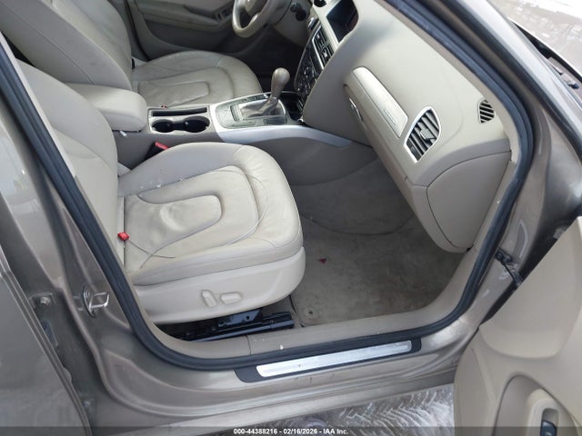 2010 AUDI A4 WAUBFAFL4AN058175 Photo 4
