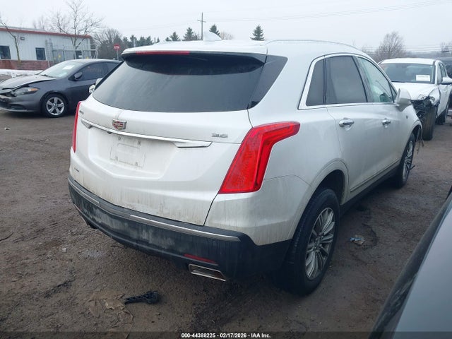 2019 CADILLAC XT5 1GYKNDRSXKZ145903 Photo 3