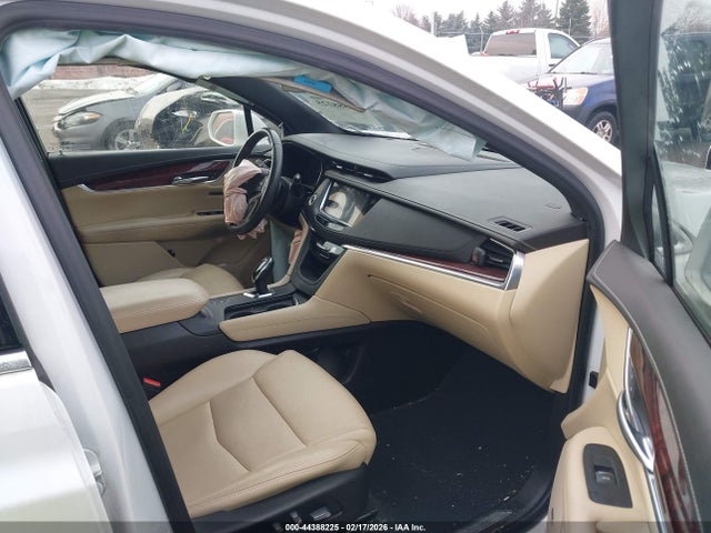 2019 CADILLAC XT5 1GYKNDRSXKZ145903 Photo 4