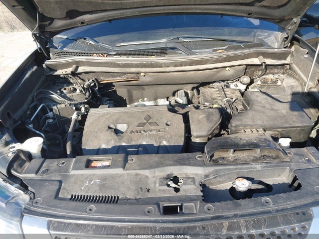 2020 MITSUBISHI OUTLANDER JA4AD3A3XLZ022729 Photo 9