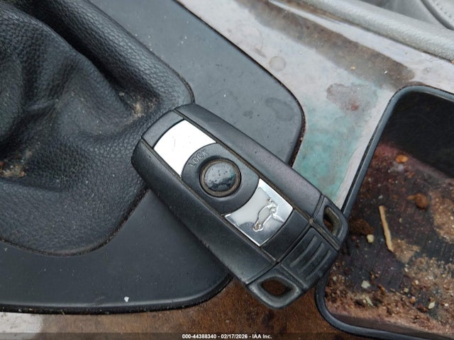 2006 BMW 330I WBAVB33566KR80045 Photo 10