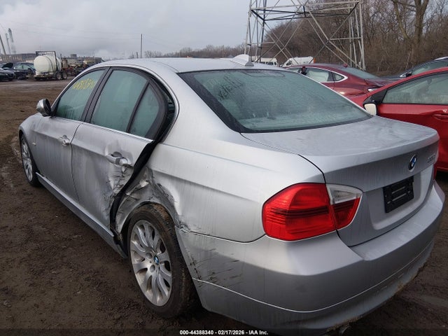2006 BMW 330I WBAVB33566KR80045 Photo 5