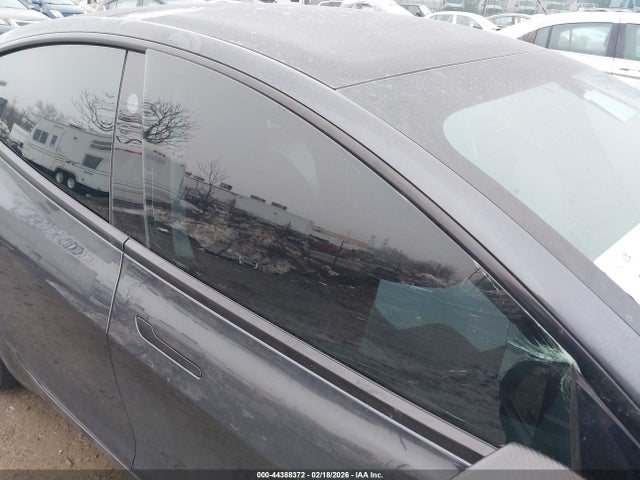 44388372 :رقم المزاد ، 5YJ3E1EBXRF799279 vin ، 2024 Tesla Model 3 Long Range Dual Motor All-wheel Drive مزاد بيع