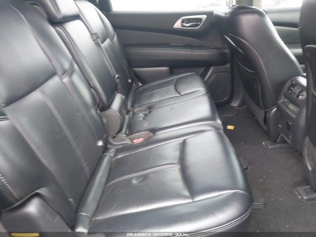 5N1DR2MM9HC698744 Nissan Pathfinder Sl