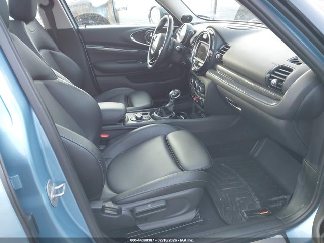 2017 MINI CLUBMAN WMWLU5C52H2E83402 Photo 4