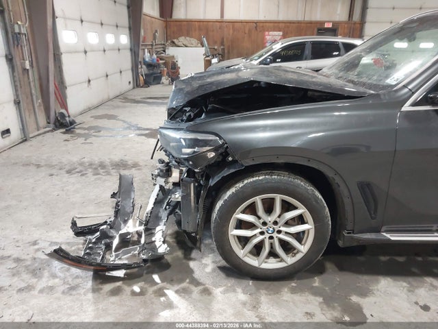 44388394 :رقم المزاد ، 5UXCR6C08M9G02746 vin ، 2021 Bmw X5 Xdrive40i مزاد بيع