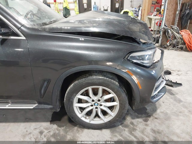 44388394 :رقم المزاد ، 5UXCR6C08M9G02746 vin ، 2021 Bmw X5 Xdrive40i مزاد بيع