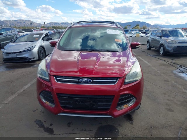 1FMCU0JX7EUA93818 Ford Escape Titanium