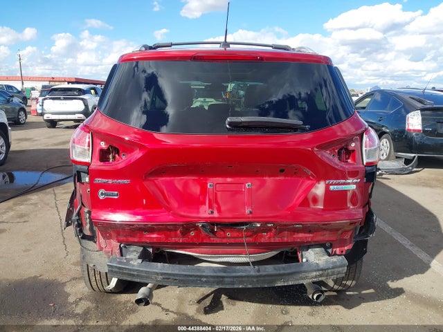 1FMCU0JX7EUA93818 Ford Escape Titanium