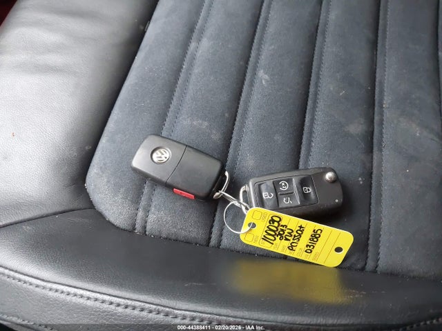44388411 :رقم المزاد ، 1VWCM7A34DC031885 vin ، 2013 Volkswagen Passat 3.6l V6 Sel Premium مزاد بيع