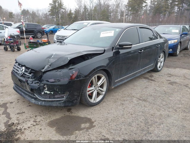 44388411 :رقم المزاد ، 1VWCM7A34DC031885 vin ، 2013 Volkswagen Passat 3.6l V6 Sel Premium مزاد بيع