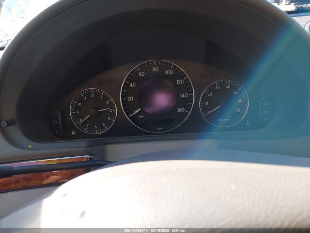 2003 Mercedes-benz E 320 მანქანა იყიდება აუქციონზე, vin: WDBUF65J23A239227, აუქციონის ნომერი: 44388414