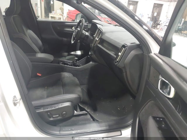 YV4ED3GB7N2009435 Volvo C40 Recharge Pure Electric P8 Ultimate