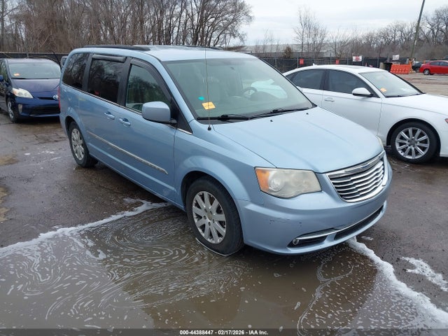 Auction sale of the 2013 Chrysler Town & Country Touring, vin: 2C4RC1BG9DR539534, lot number: 44388447