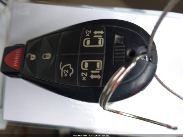 2013 Chrysler Town & Country Touring მანქანა იყიდება აუქციონზე, vin: 2C4RC1BG9DR539534, აუქციონის ნომერი: 44388447