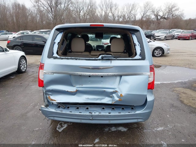 2013 Chrysler Town & Country Touring მანქანა იყიდება აუქციონზე, vin: 2C4RC1BG9DR539534, აუქციონის ნომერი: 44388447