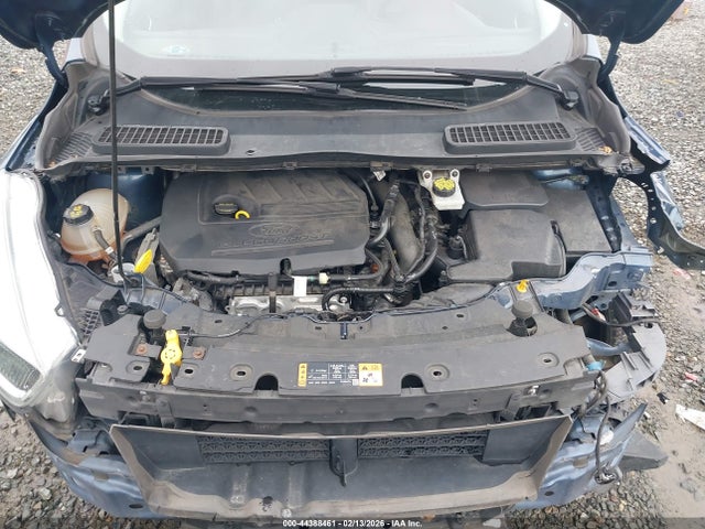 1FMCU0GDXJUA70573 Ford ESCAPE SE