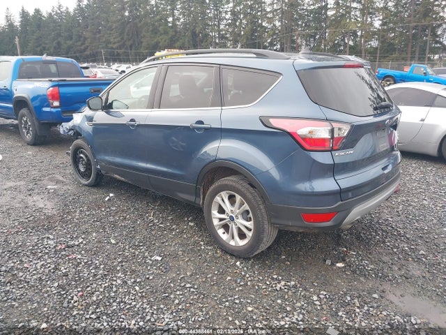 1FMCU0GDXJUA70573 Ford ESCAPE SE
