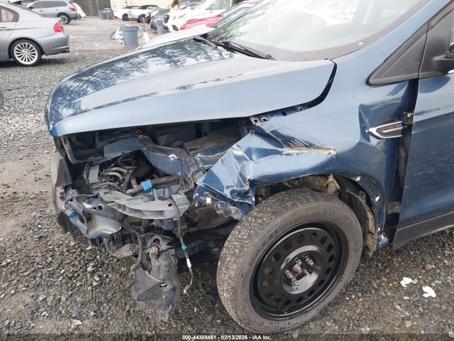 1FMCU0GDXJUA70573 Ford ESCAPE SE