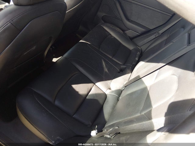 Продажа на аукционе авто 2021 Tesla Model 3 Performance Dual Motor All-wheel Drive, vin: 5YJ3E1EC9MF061118, номер лота: 44388473