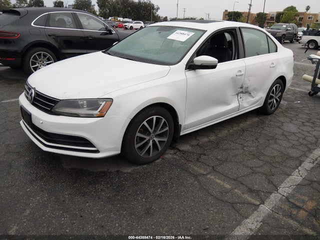 Продажа на аукционе авто 2017 Volkswagen Jetta 1.4t Se, vin: 3VWDB7AJ4HM336171, номер лота: 44388474