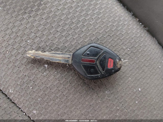 2010 MITSUBISHI GALANT 4A32B2FF1AE011424 Photo 10