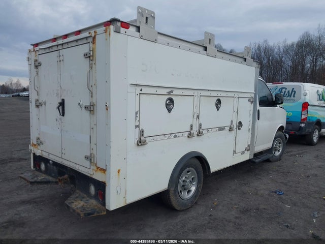 2013 CHEVROLET EXPRESS CUTAWAY 1GB0G2BG0D1165438 Photo 3
