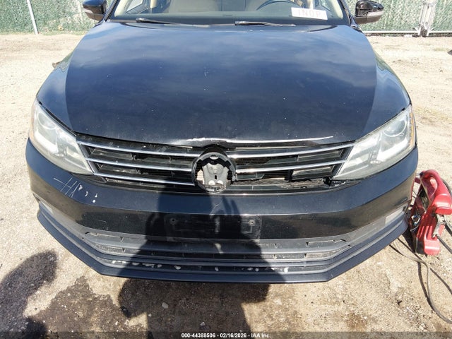3VWL17AJ3GM385861 Volkswagen Jetta 1.8t Sel