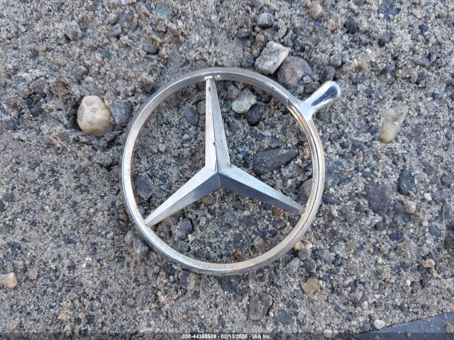 2004 Mercedes-benz E 320 მანქანა იყიდება აუქციონზე, vin: WDBUH65J34A378598, აუქციონის ნომერი: 44388509