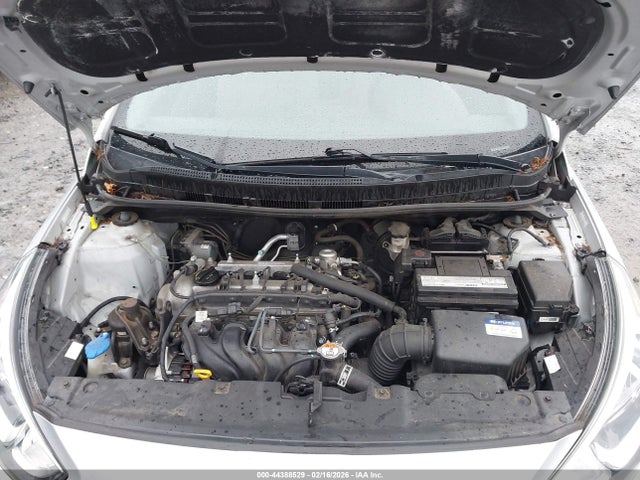 KMHCT4AE9FU885852 Hyundai ACCENT GLS