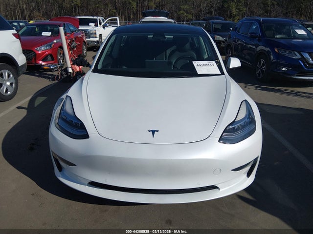 Продаж на аукціоні авто 2022 Tesla Model 3 Long Range Dual Motor All-wheel Drive, vin: 5YJ3E1EB9NF240543, номер лоту: 44388539