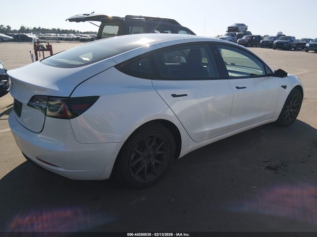 Продаж на аукціоні авто 2022 Tesla Model 3 Long Range Dual Motor All-wheel Drive, vin: 5YJ3E1EB9NF240543, номер лоту: 44388539