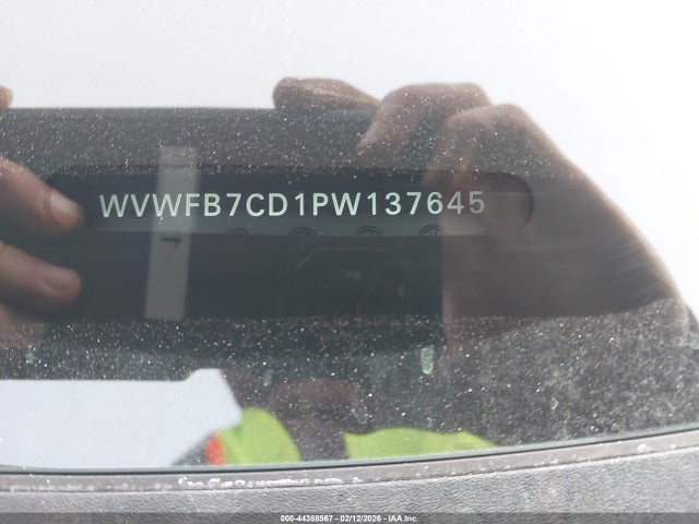 2023 VOLKSWAGEN GOLF R WVWFB7CD1PW137645 Photo 8