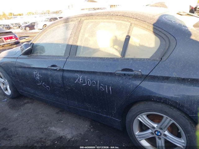 2013 Bmw 328i Xdrive მანქანა იყიდება აუქციონზე, vin: WBA3B3C58DJ810165, აუქციონის ნომერი: 44388589