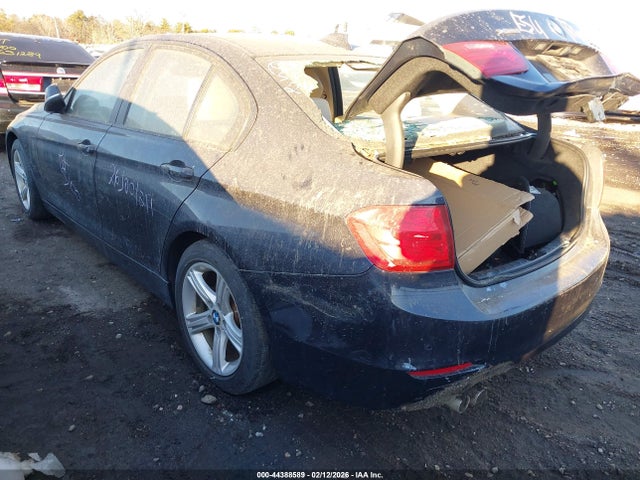 2013 Bmw 328i Xdrive მანქანა იყიდება აუქციონზე, vin: WBA3B3C58DJ810165, აუქციონის ნომერი: 44388589