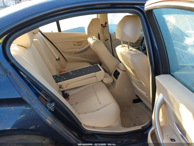 2013 Bmw 328i Xdrive მანქანა იყიდება აუქციონზე, vin: WBA3B3C58DJ810165, აუქციონის ნომერი: 44388589