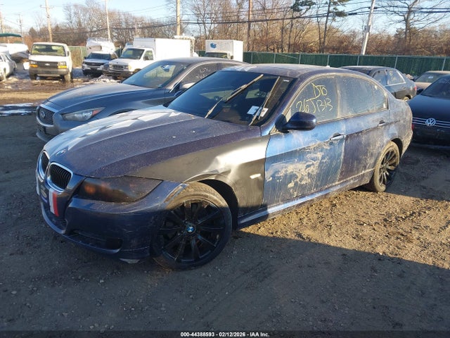 44388593 :رقم المزاد ، WBAPK7G50BNN78671 vin ، 2011 Bmw 328i Xdrive مزاد بيع