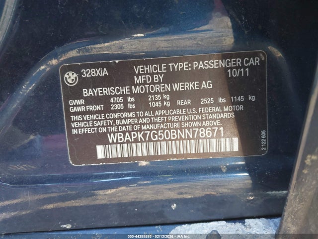 44388593 :رقم المزاد ، WBAPK7G50BNN78671 vin ، 2011 Bmw 328i Xdrive مزاد بيع