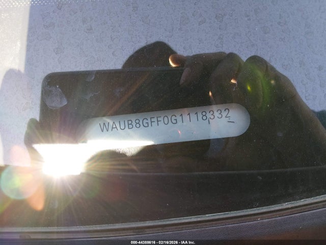WAUB8GFF0G1118332 Audi A3 2.0t Premium