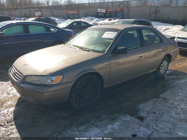 1999 TOYOTA CAMRY 4T1BG28KXXU574111 Photo 1