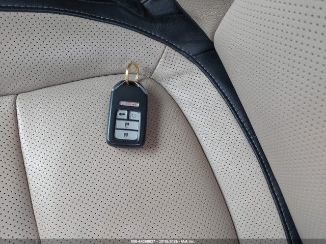Aukcja sprzedaży 2017 Honda Civic Touring, vin: 2HGFC3B90HH352860, numer aukcji: 44388627